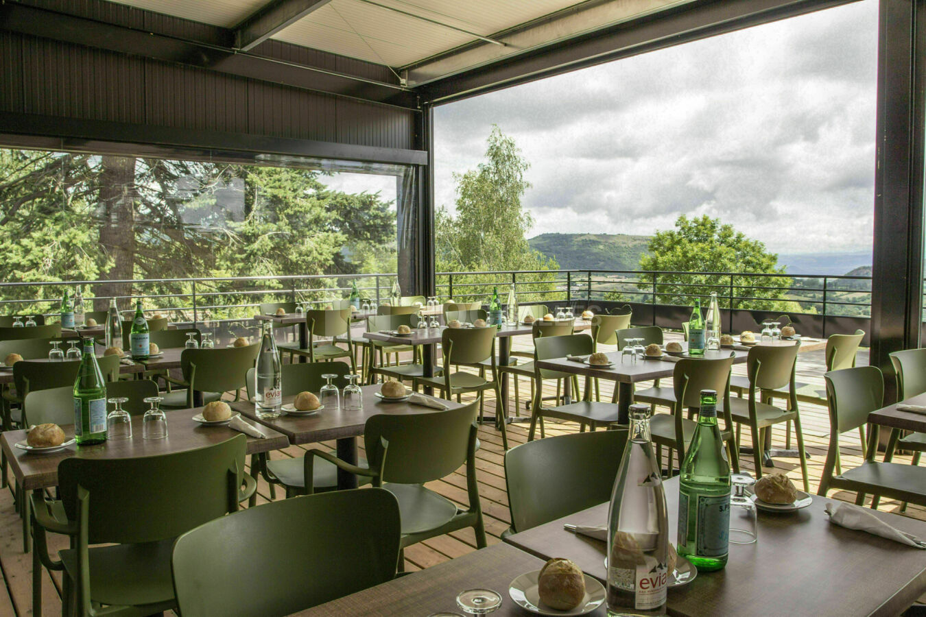 Terrasse panoramique du restaurant Le Lion Doré