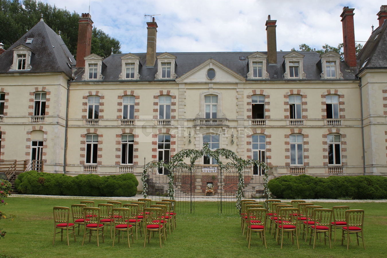 Chateau de Percey - gloriette