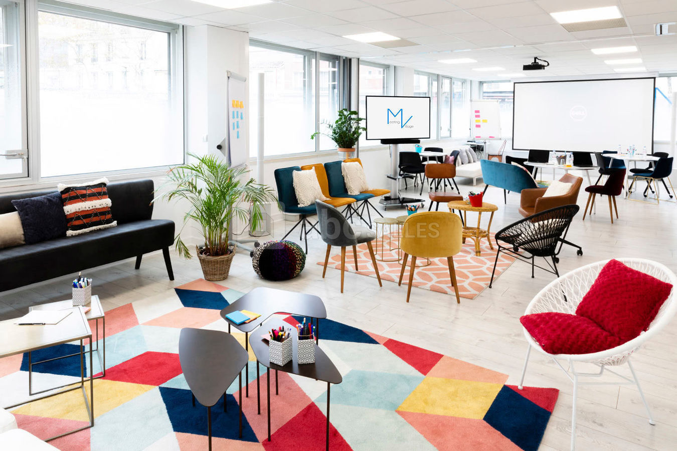 Salle 6+7 de 70m2 pour vos séminaires dans la plus grande modernité