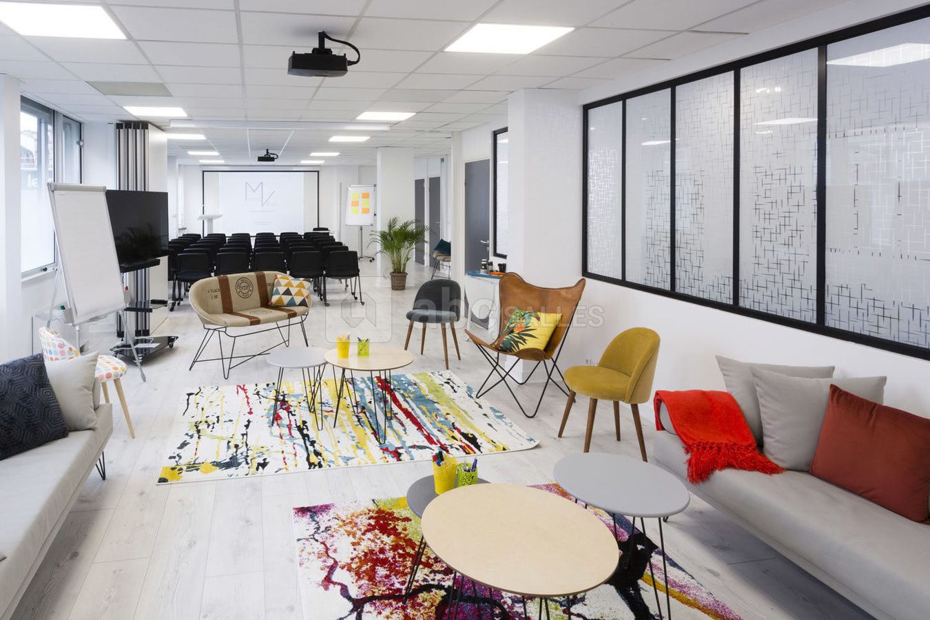 Salle 4+5 de 85m2 - lumière du jour - ultramodulable