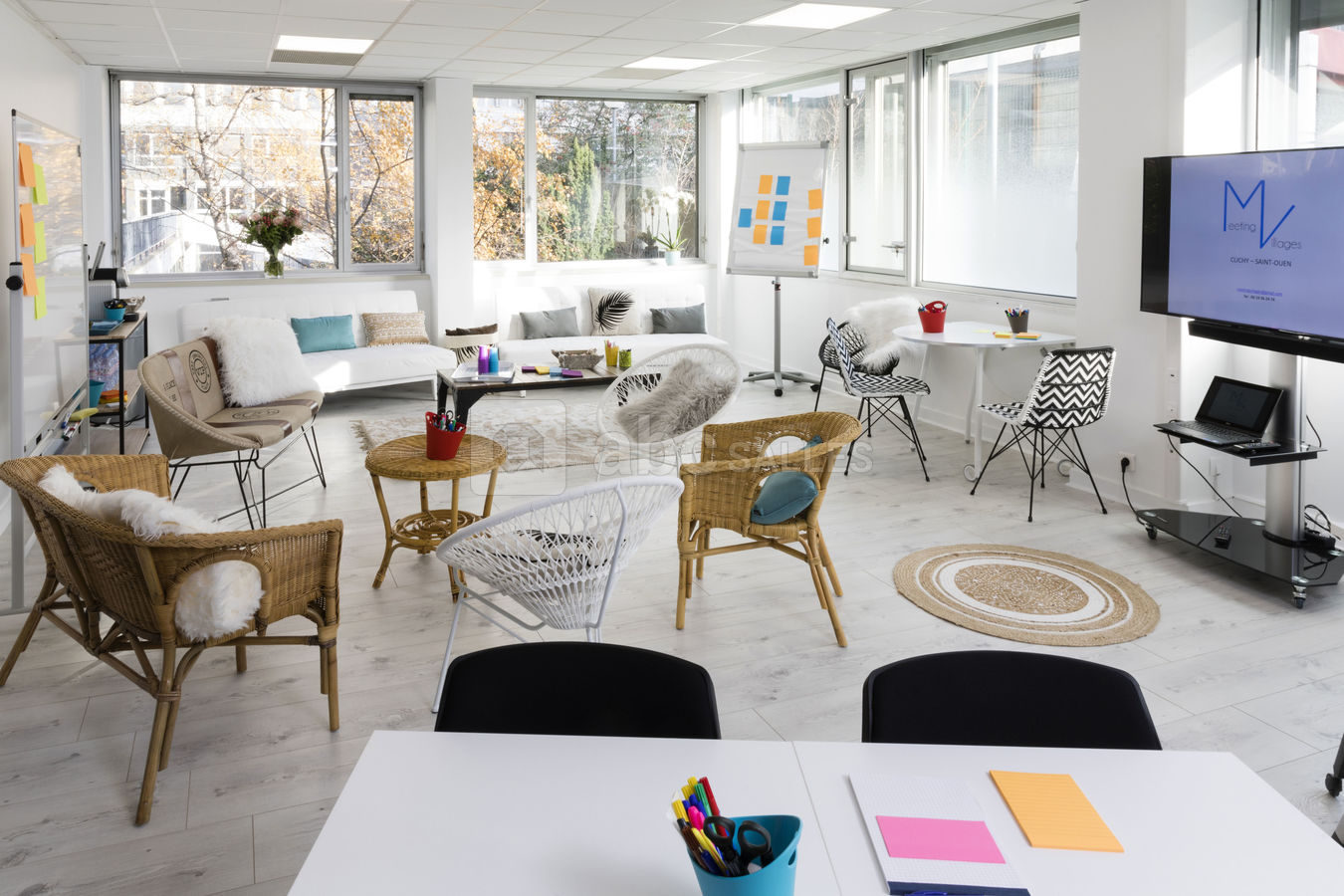 Salle 7 ultra lumineuse de 37M2