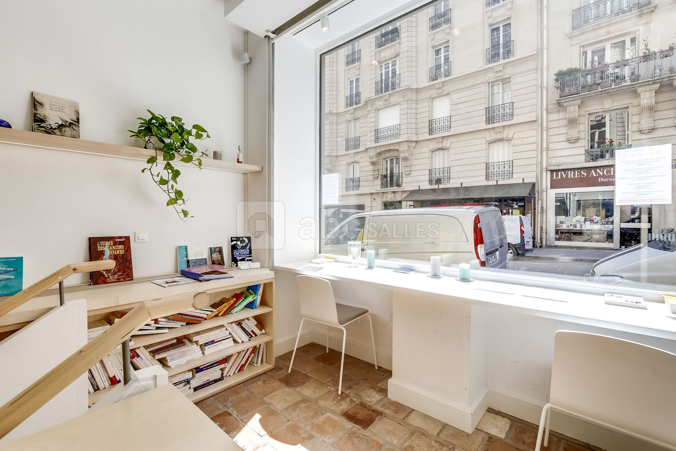 Vitrine sur rue
