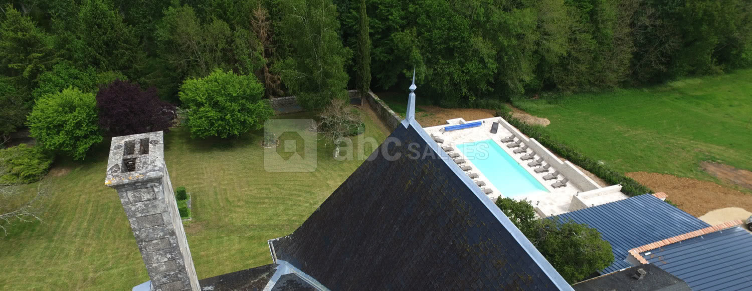 Vue aérienne piscine
