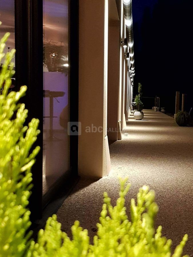 Allée extérieure