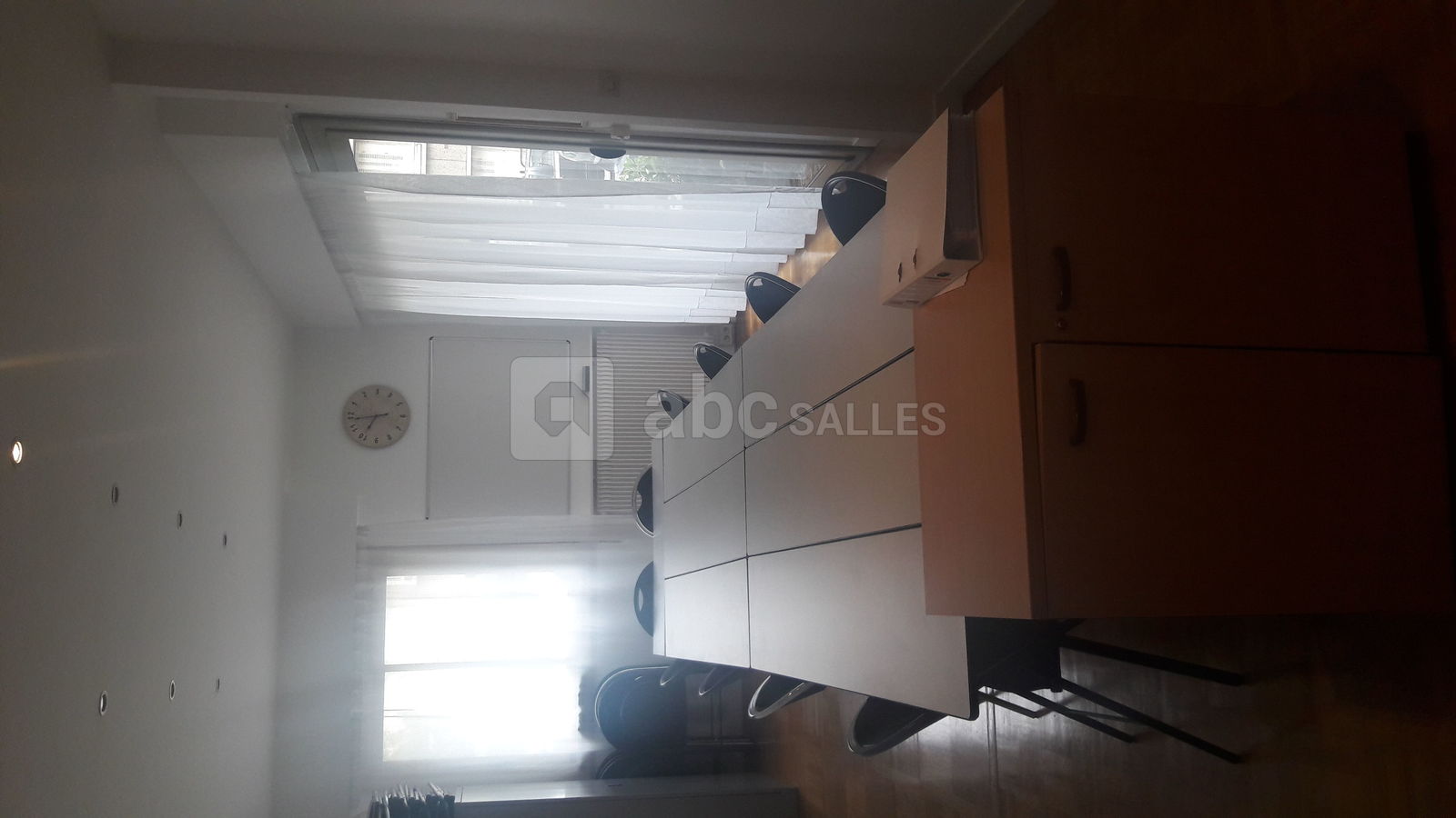 Salle de réunion pour 12 Personnes