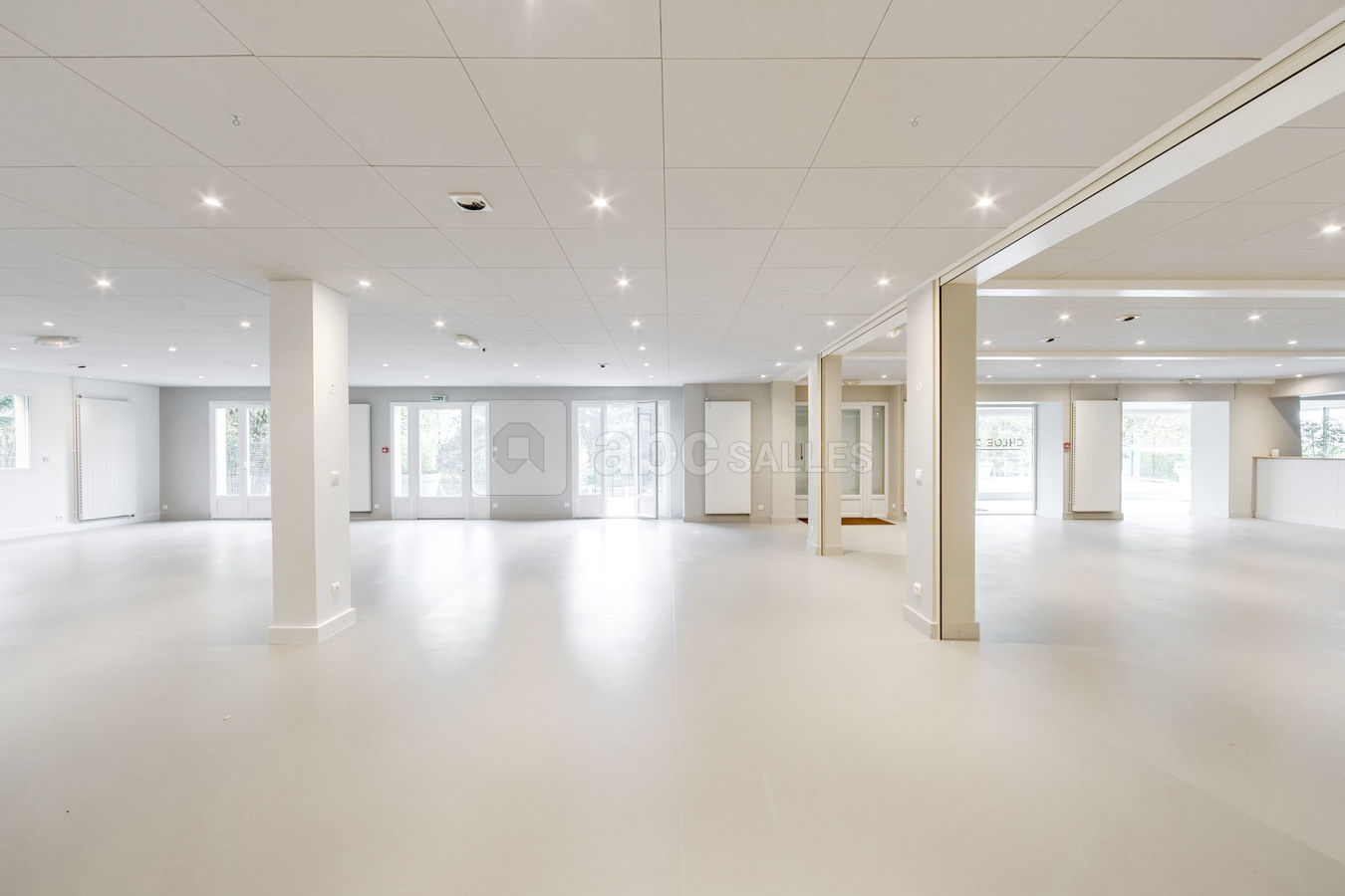 Salle de réception vide