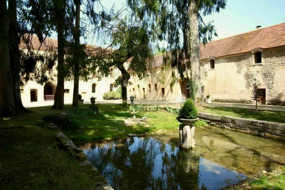 Pédiluve de la Cour d'honneur
