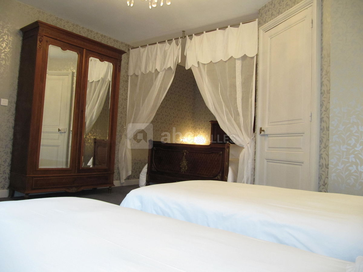Chambre 8 (3 personnes)