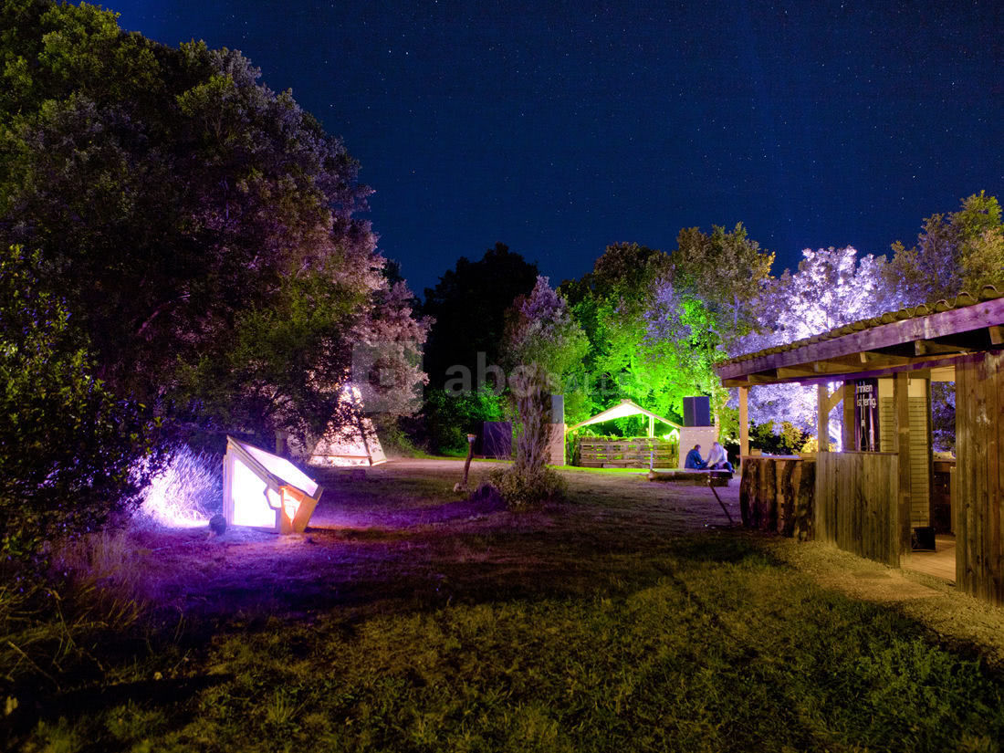 Près de la guinguette d'été