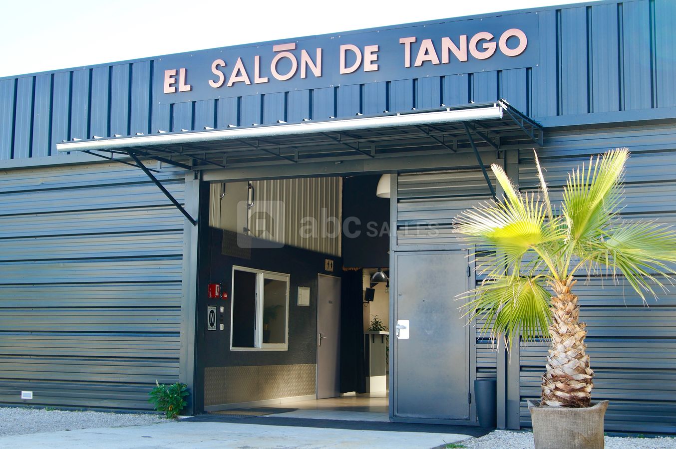 Entrée - El Salon de Tango - Montpellier Aéroport
