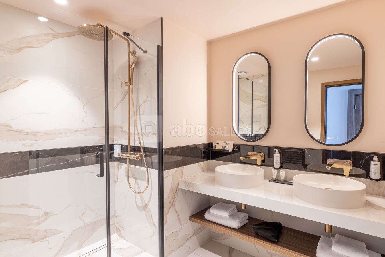 Salle de bain - Chambre