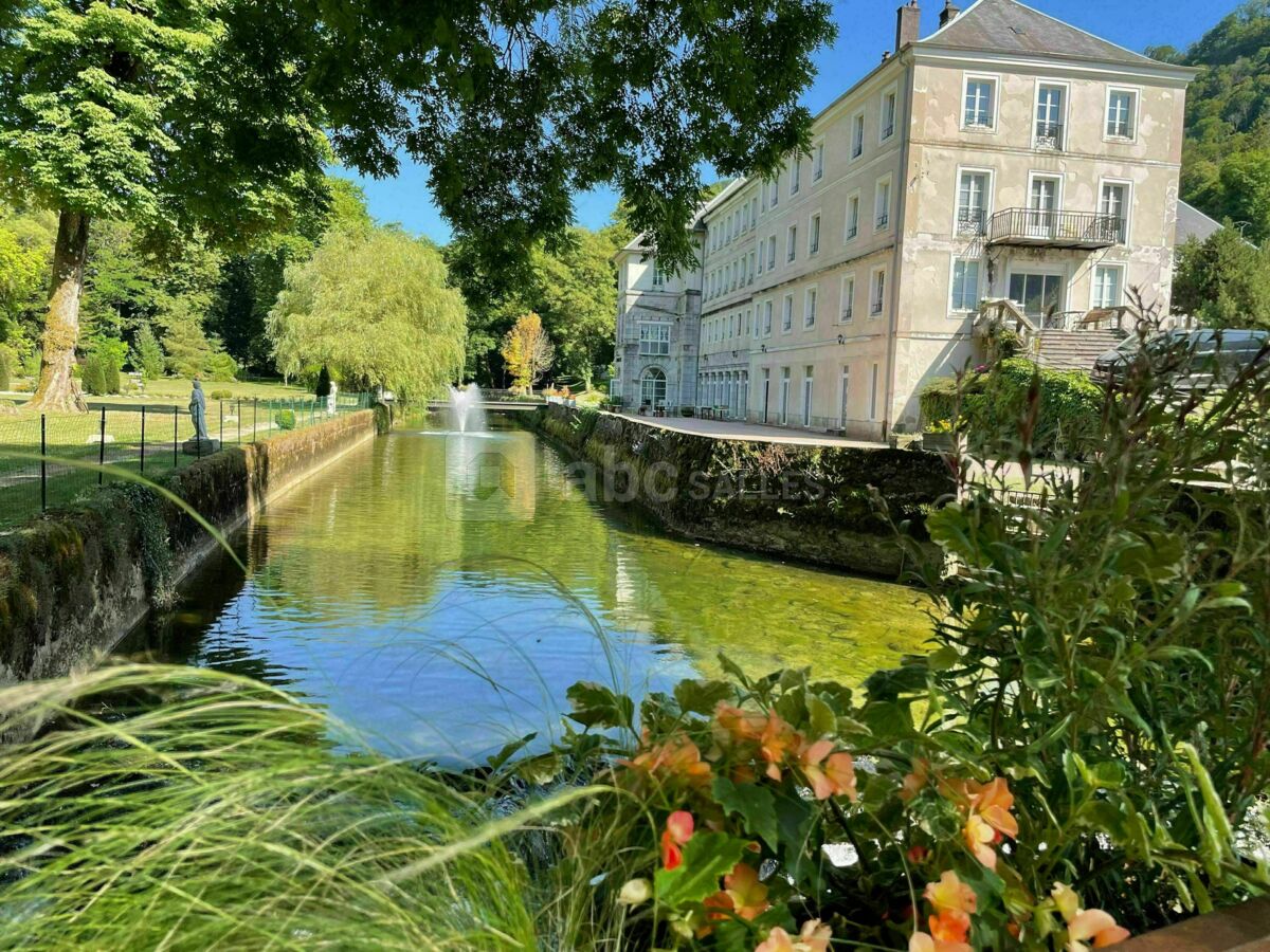Le Cusancin et jet d'eau