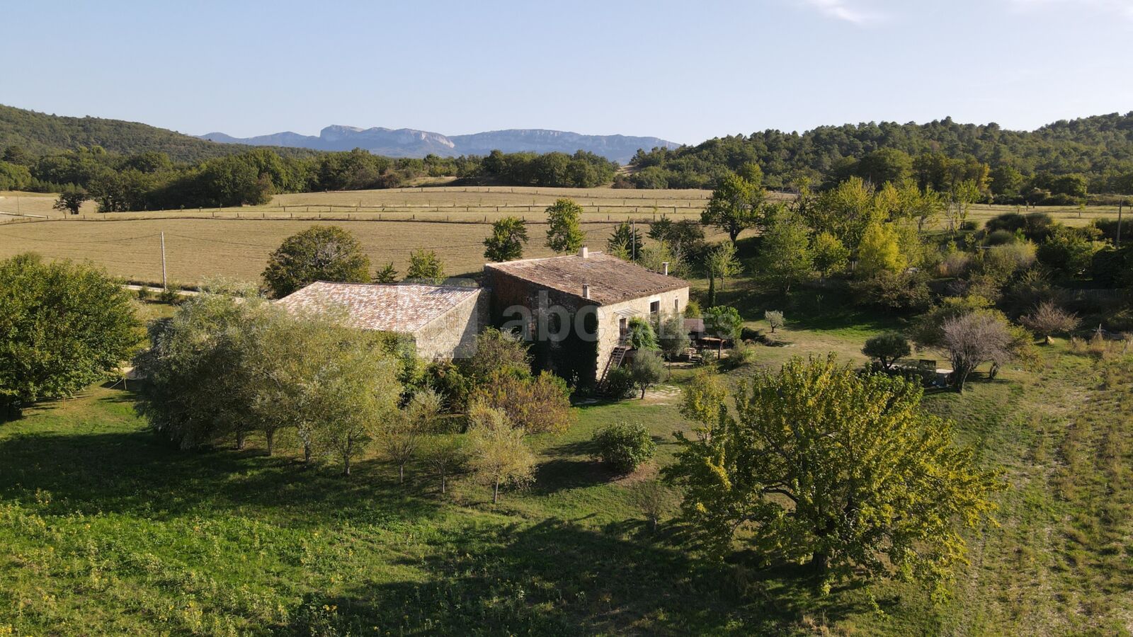 Maison vue ensemble