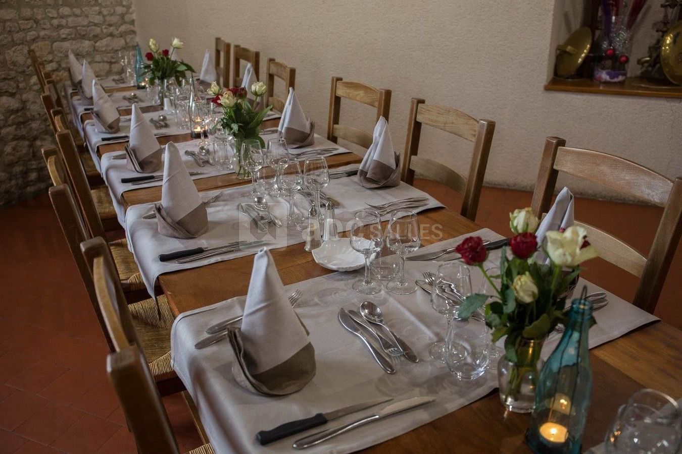 Salle privative maxi 30 personnes