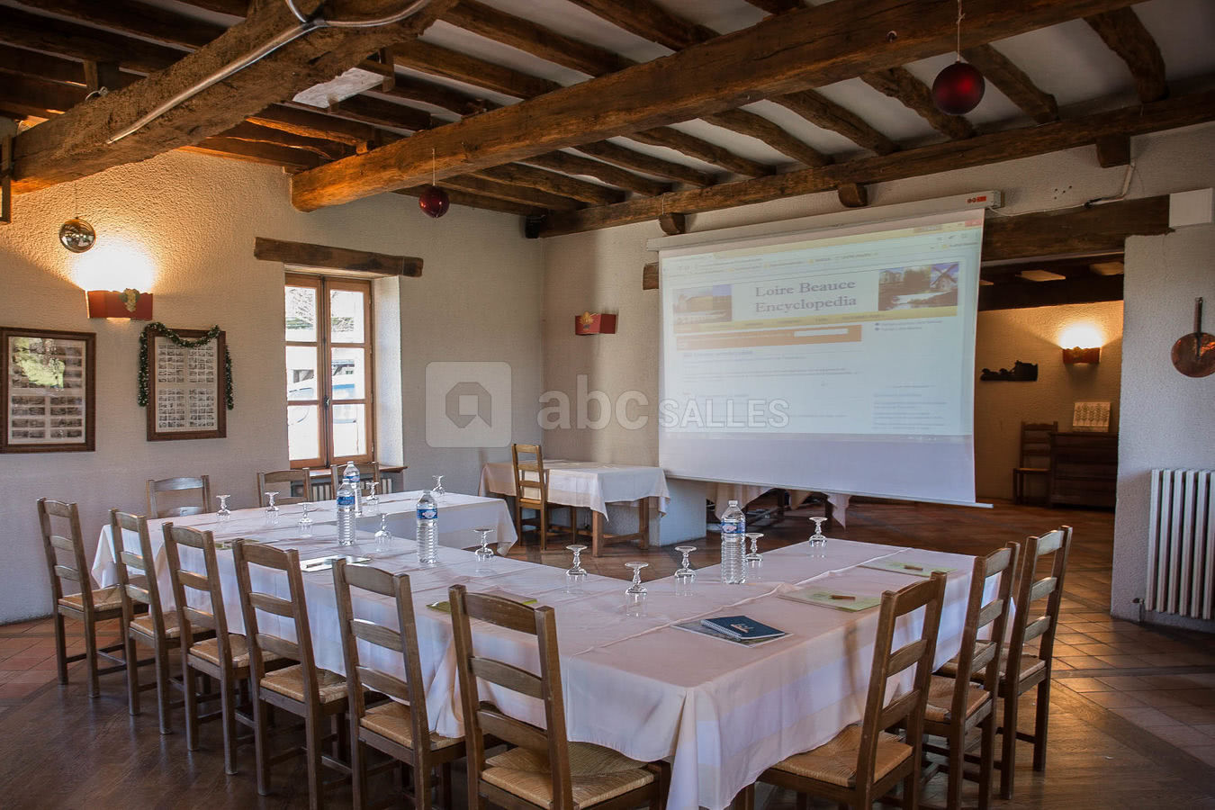 Configuration séminaire avec grand écran