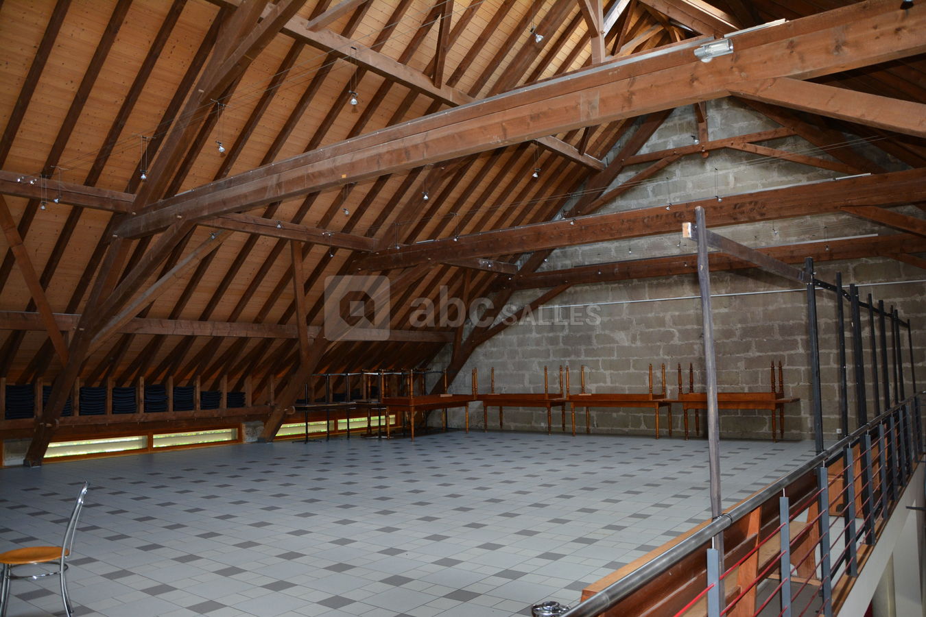 Grande salle à louer dans un endroit agréable près du coeur de Lausanne