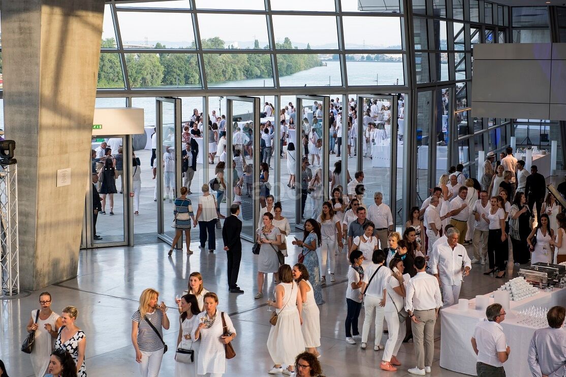 Le Cristal ouvert sur la Terrasse Rhone