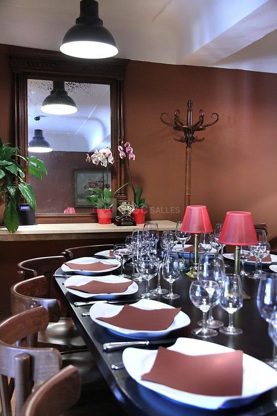 Salon marcel restaurant au petit gari