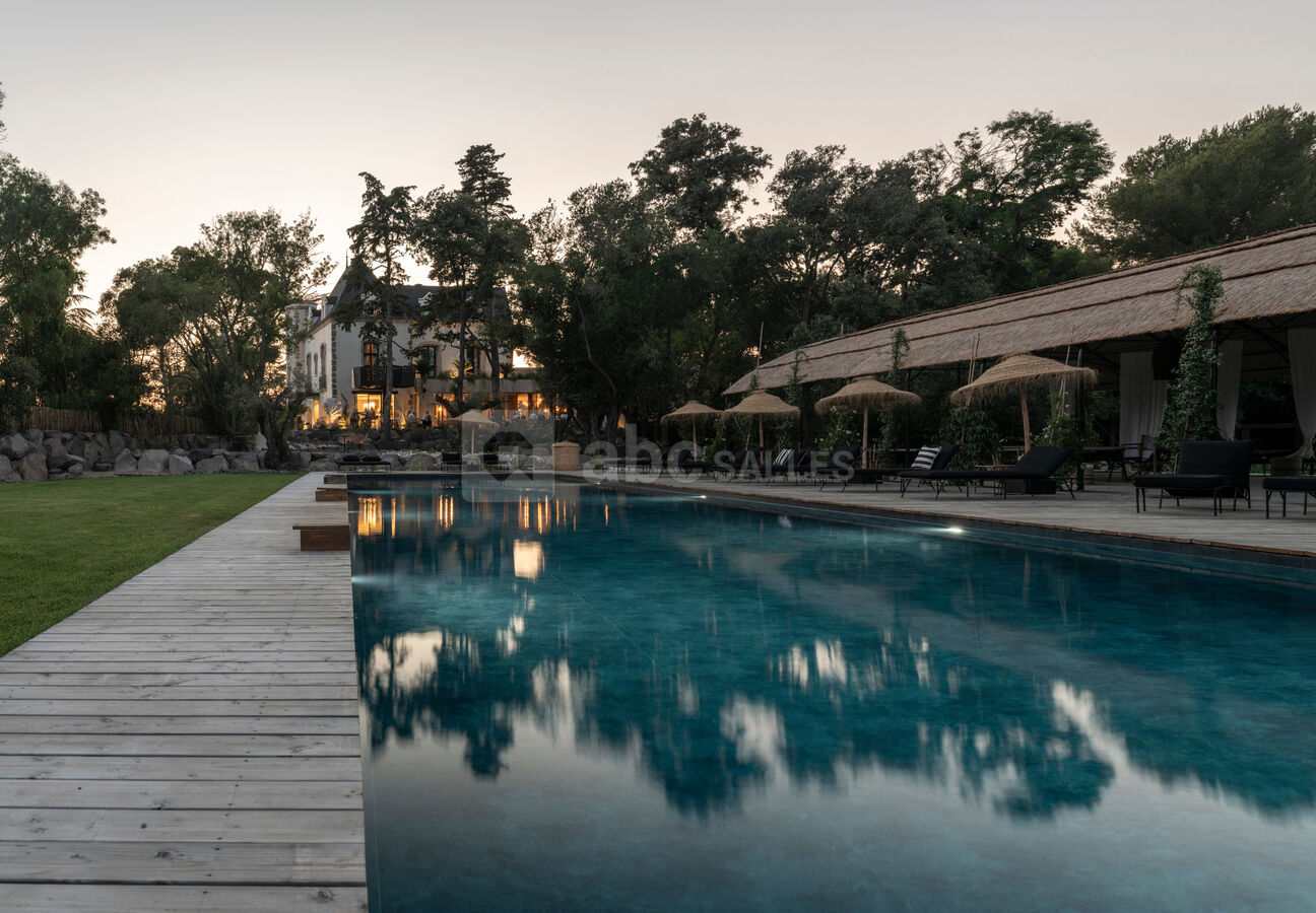 Le Pool House du Domaine