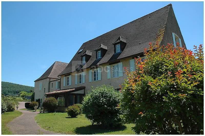 Hôtel & Restaurant - Le Relais des 5 Châteaux