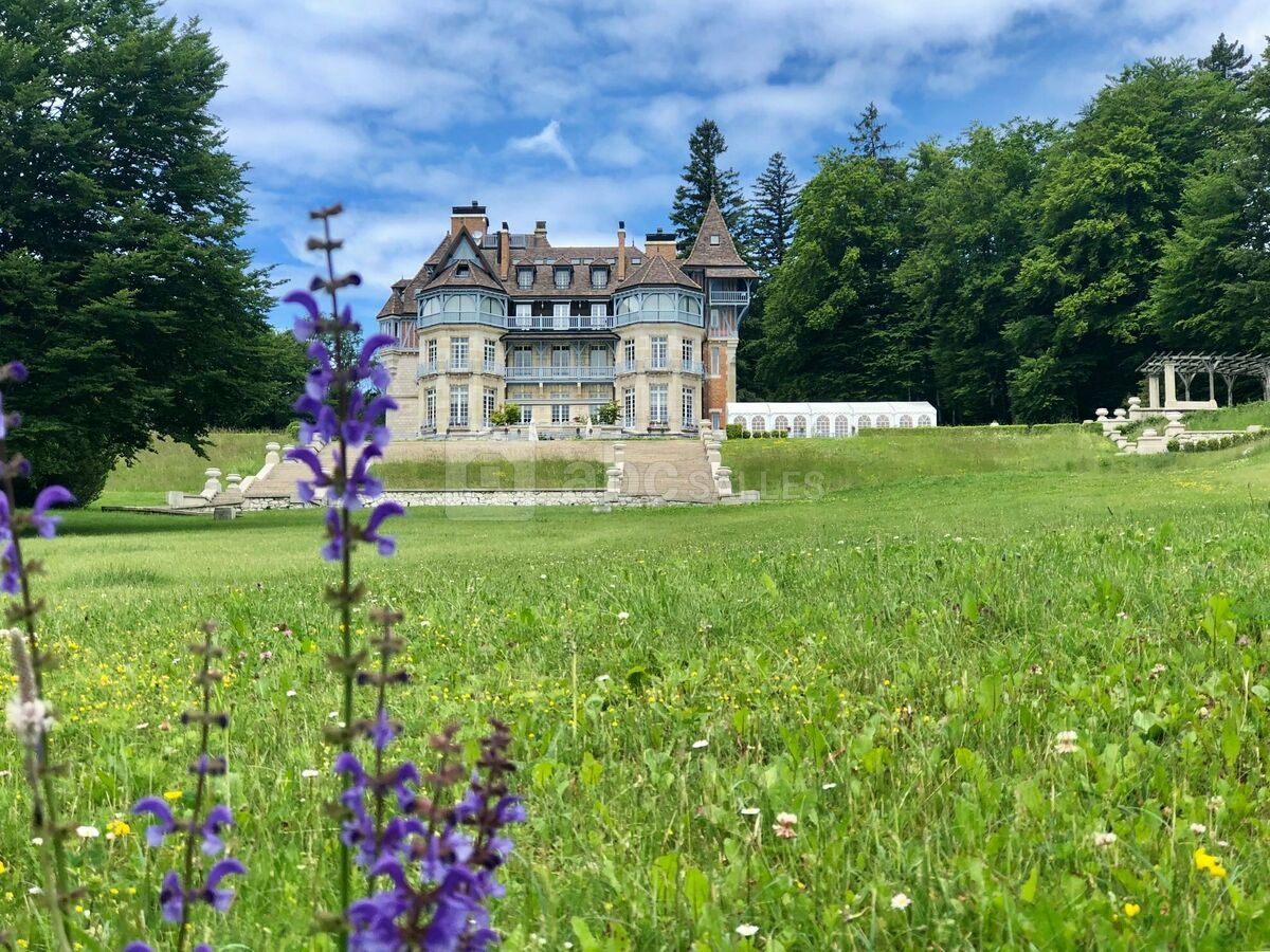 Château des Aveniéres