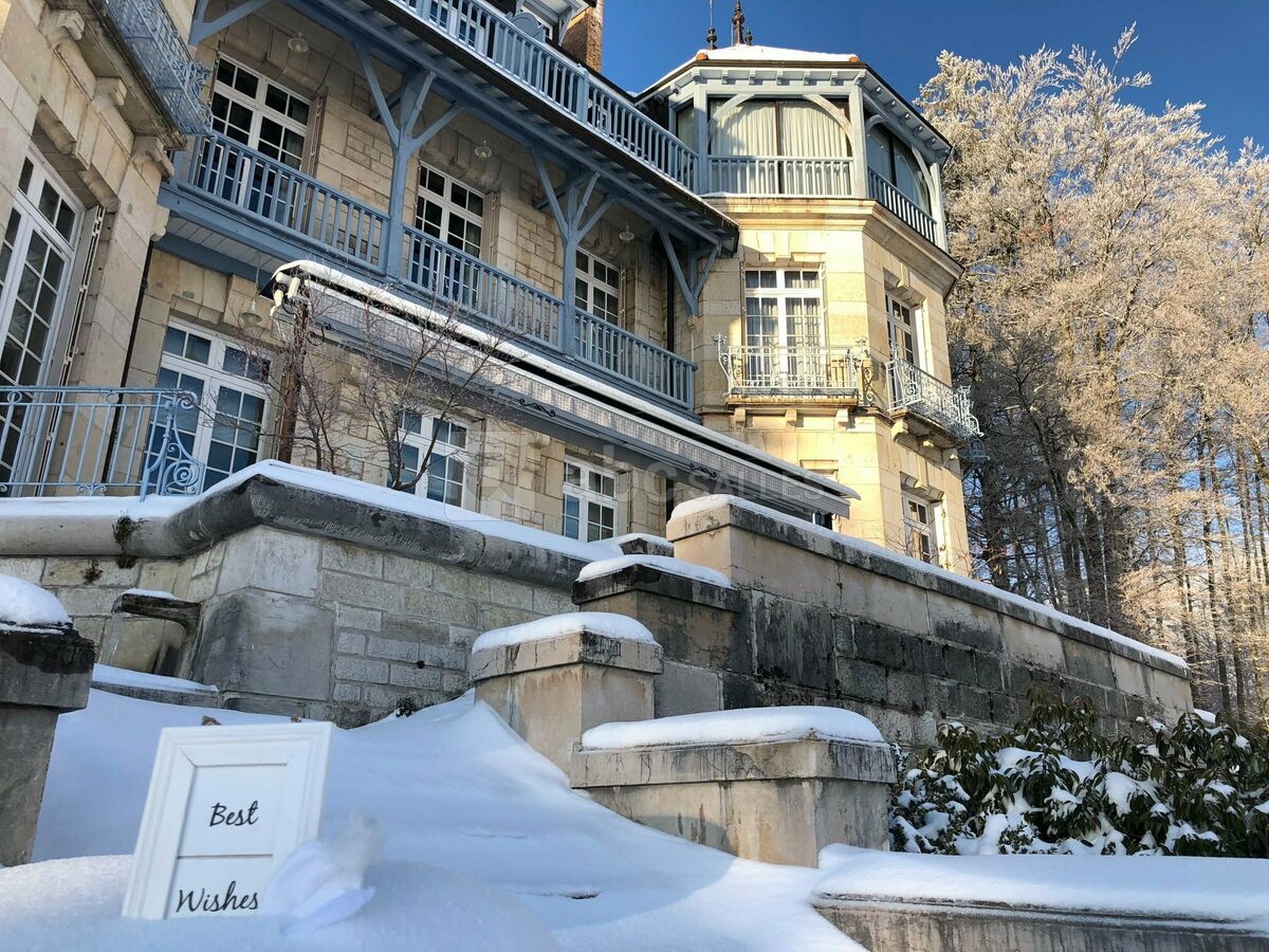 Château des Aveniéres