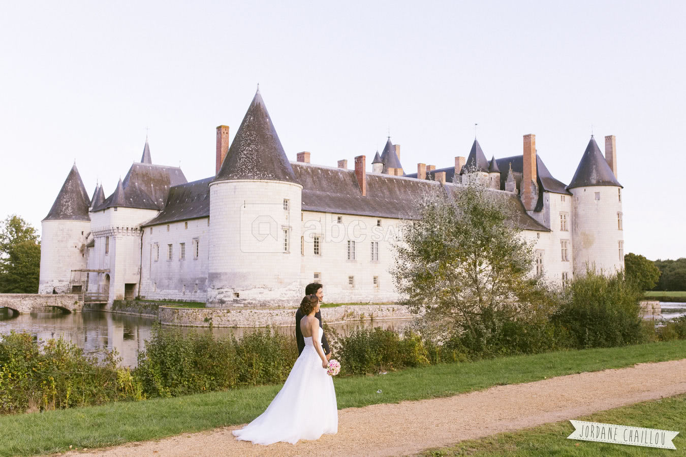 Photos de mariage devant le château