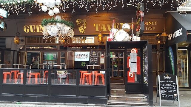 La Guinness Tavern