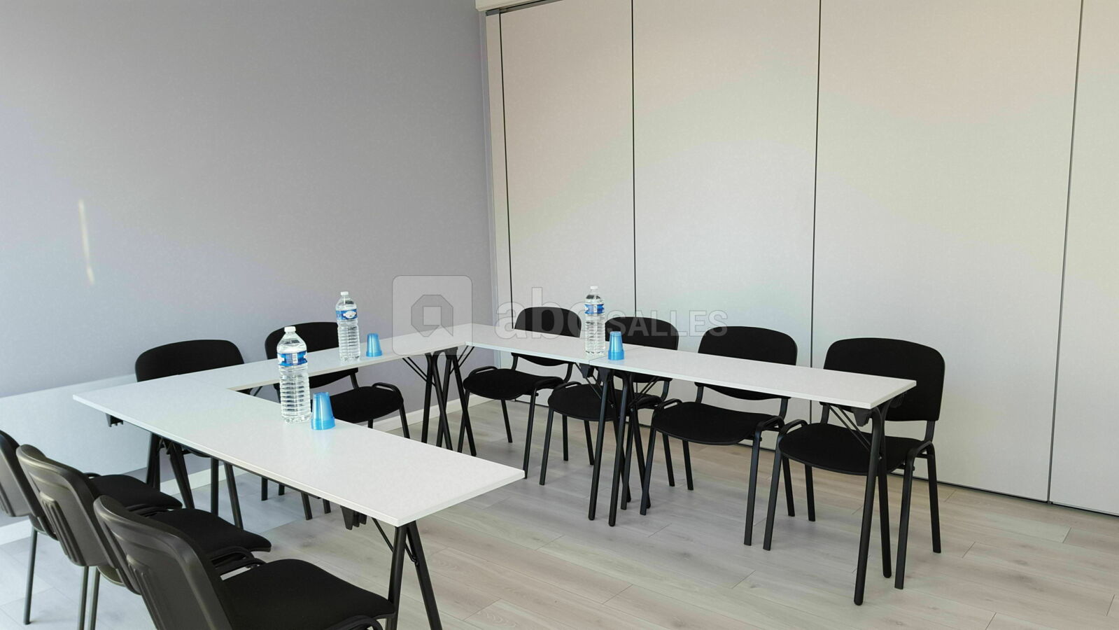 Salle Augusta avec le mur amovible de 18m²