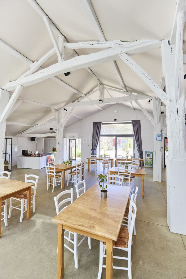 Salle 200 m² - configuration restaurant