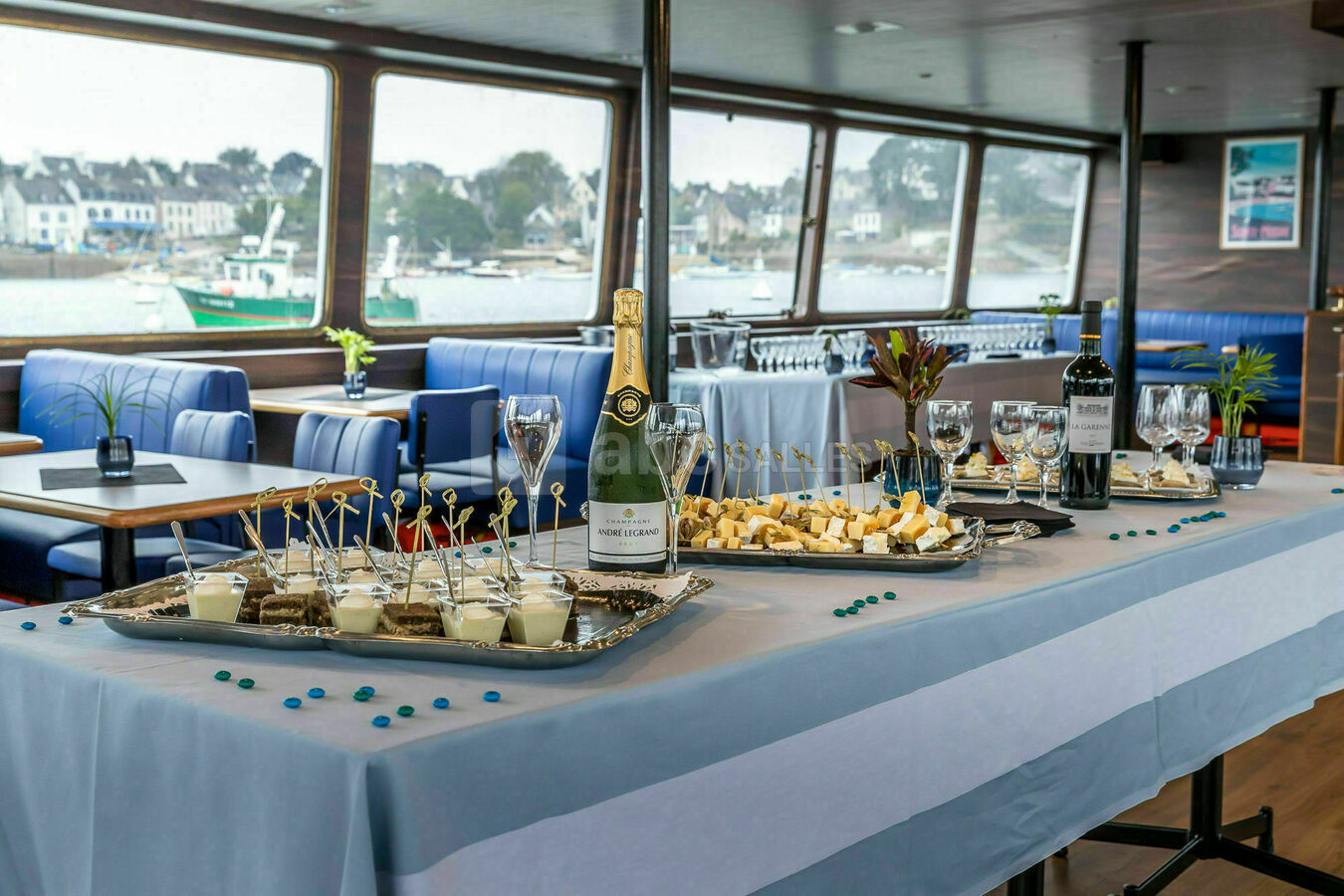 Buffet cocktail croisière Bénodet Bretagne Finistère sud