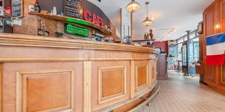 63 Rue Des Cloys 75018 Paris