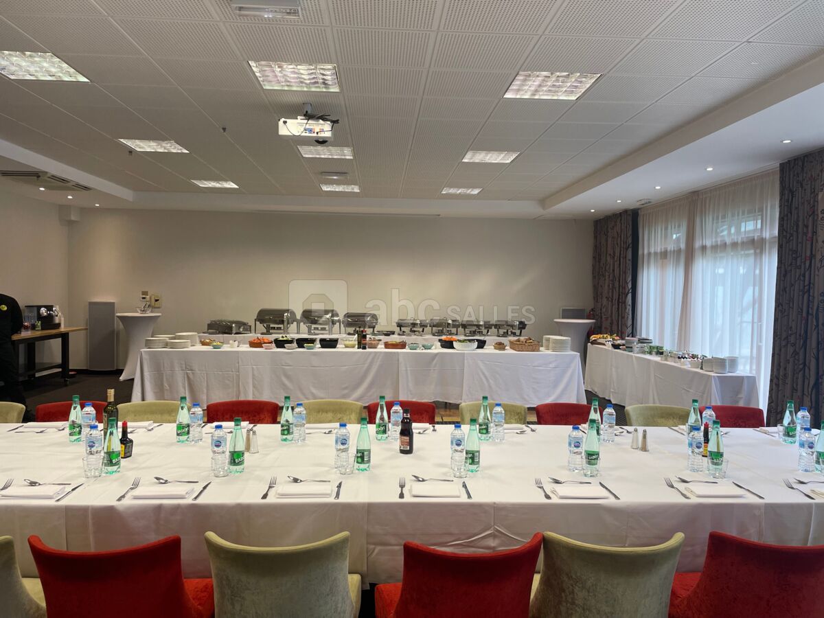 Le salon St Andrews-Augusta en format buffet pour une équipe de sport