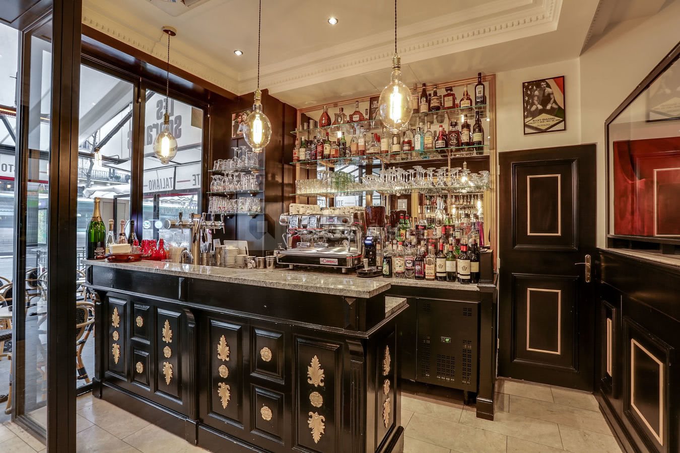 Accueil / Bar