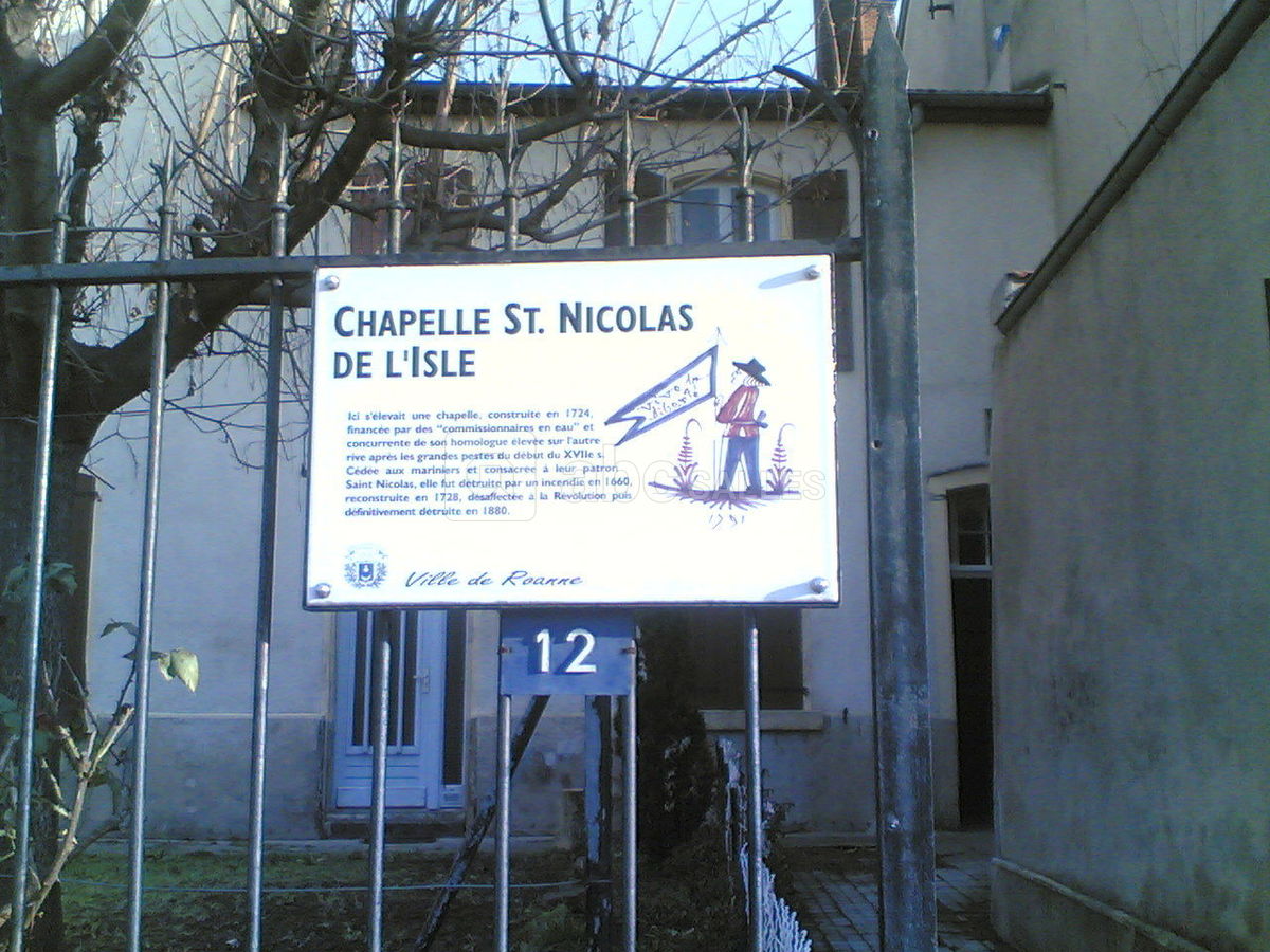 Plaque municipale de la bâtisse