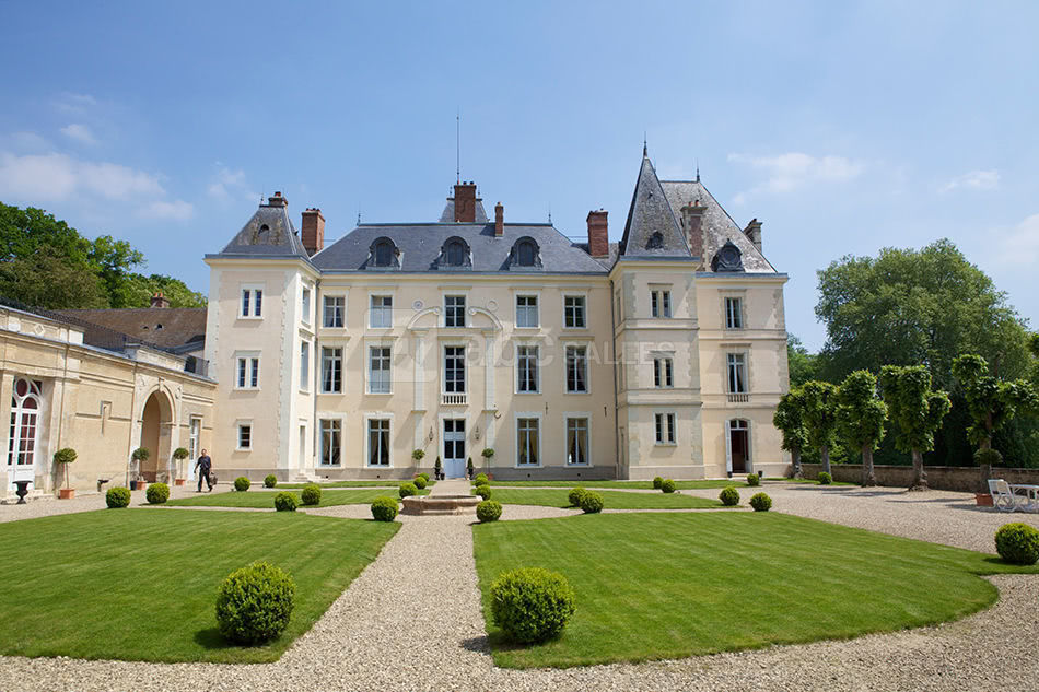Vue extérieure du château