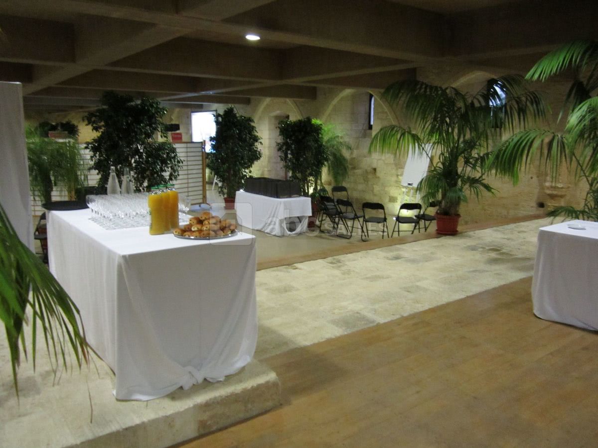 Journée d'étude dans la salle des moines