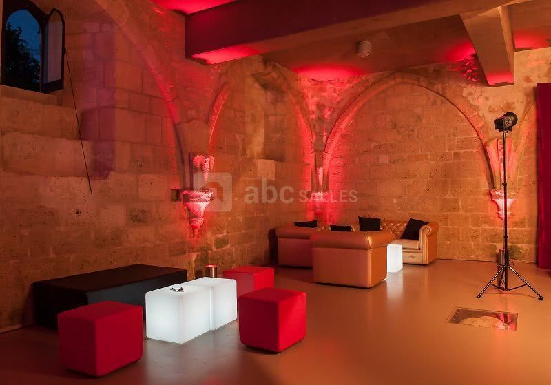 Soirée lounge dans la salle des moines