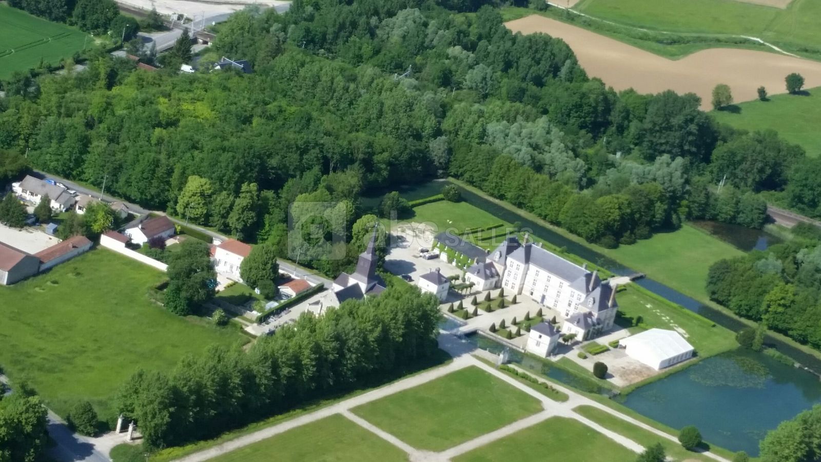 Vue aérienne du domaine
