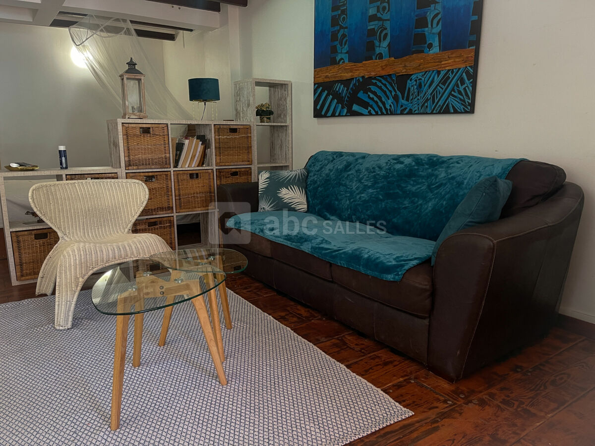 Salon Studio Oasis