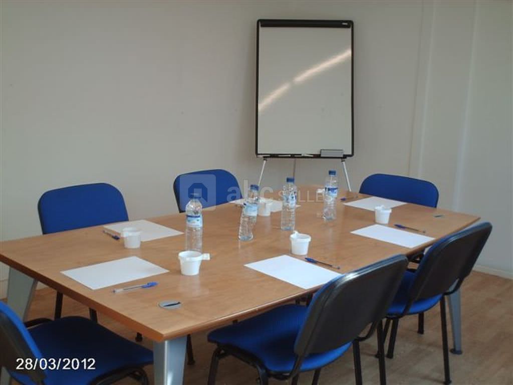 Elysées solutions salle de réunion b senlis