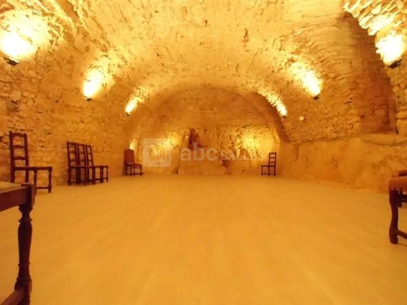 Cave voûtée