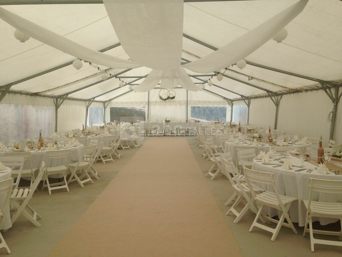 Barnum de 160 m²