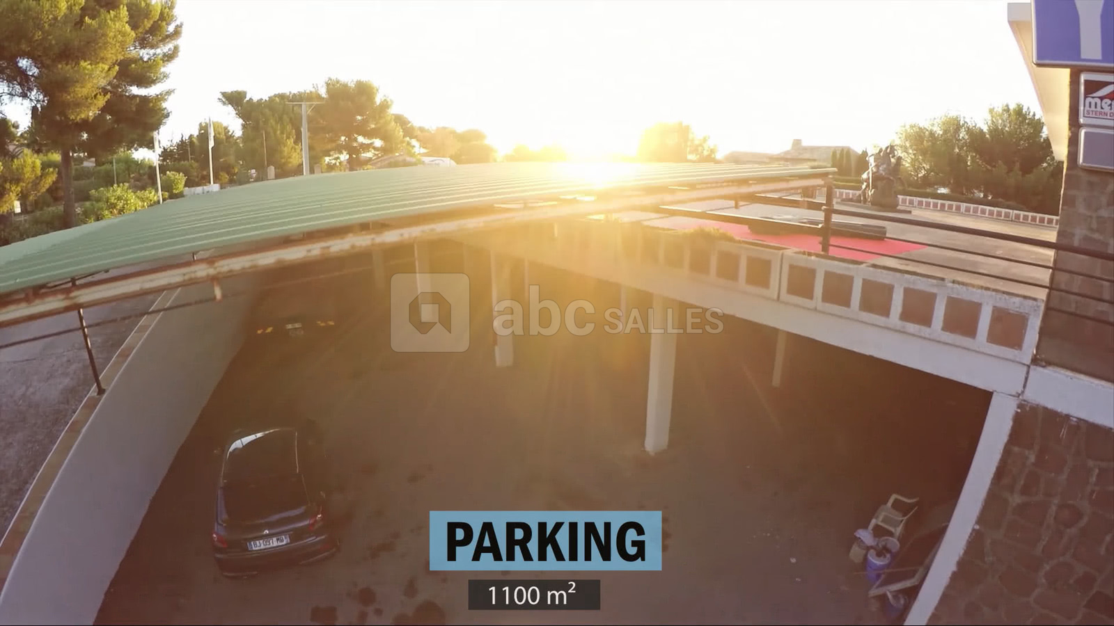 Parking et régie