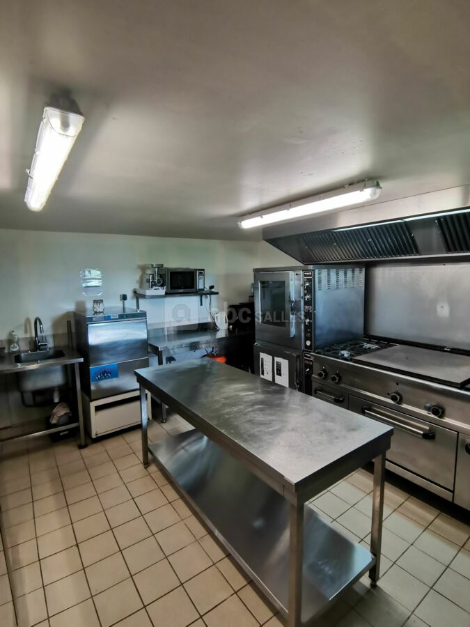 Cuisine salle Estives