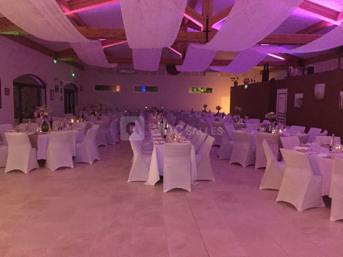 Salle de réception Manade Caillan