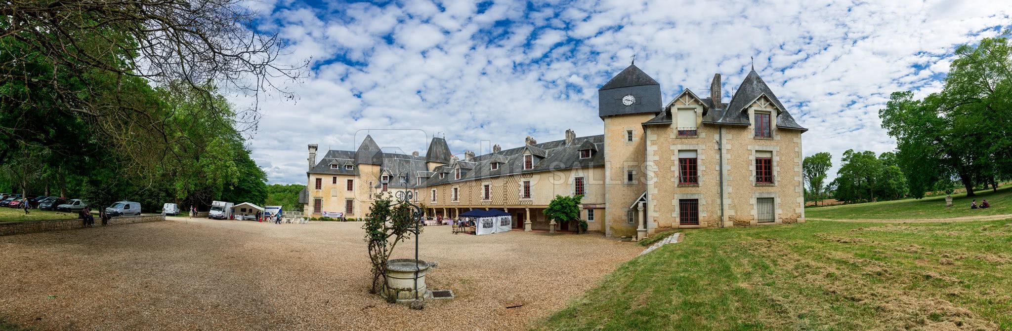 Chateau De La Mothe Saint Privat Des Pres Château de la Mothe en Poitou - ABC Salles