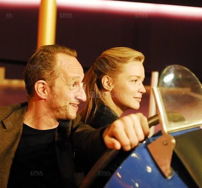 Venue d'équipe de film : poelvoorde et efira