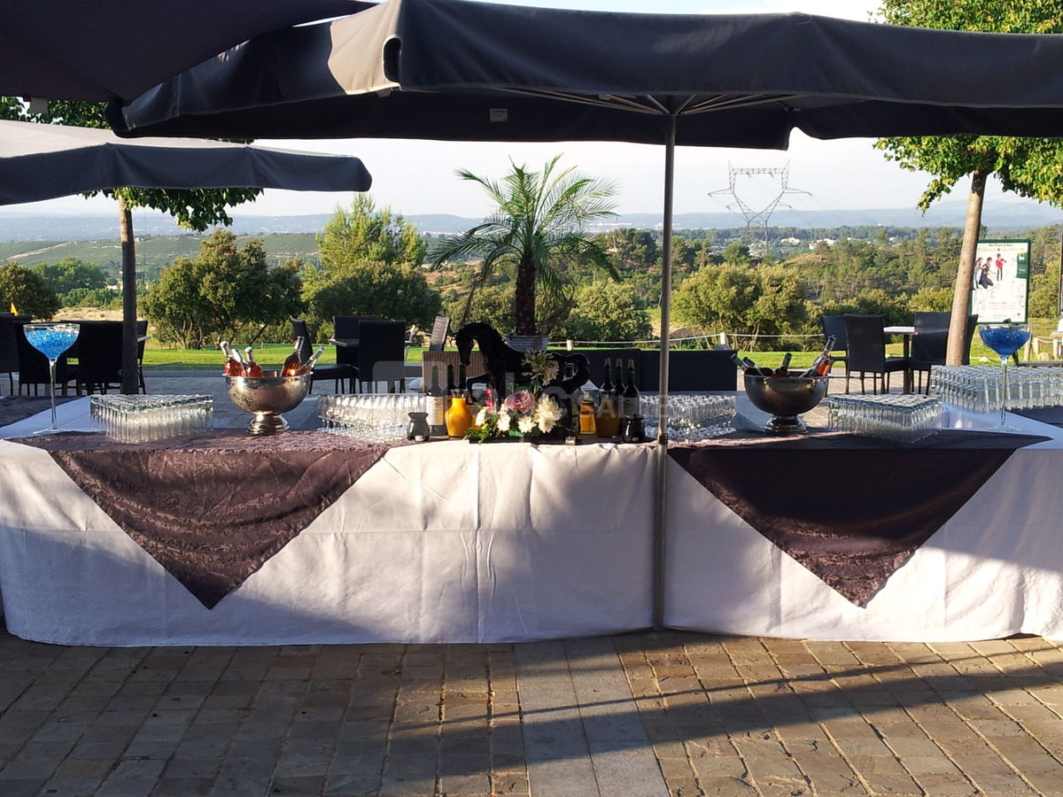 Apéritif en terrasse