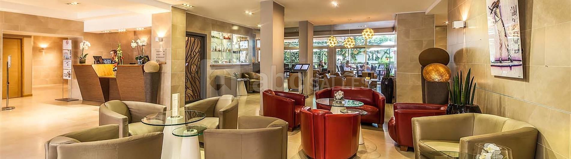 Hôtel Montaigne & Spa